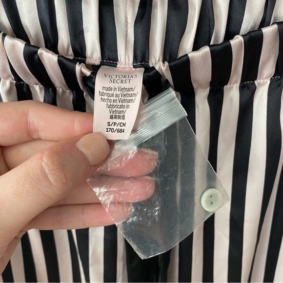 Victoria's Secret | Women's Iconic Stripe Pajama Pants Size Small NEW - Picture 4 of 6